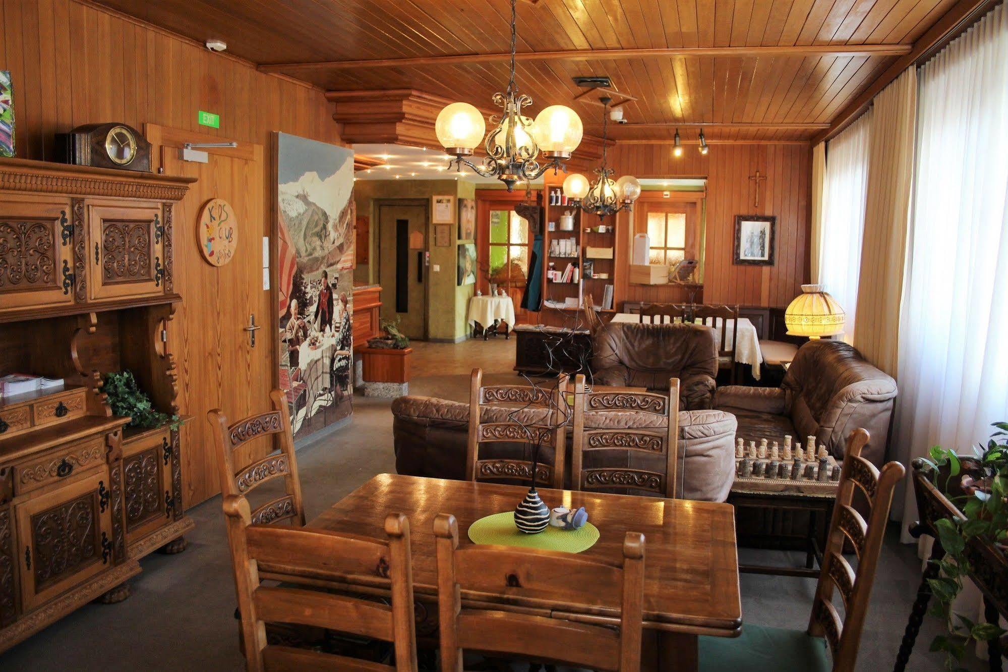 Swiss Family Hotel Alphubel Saas-Fee Luaran gambar